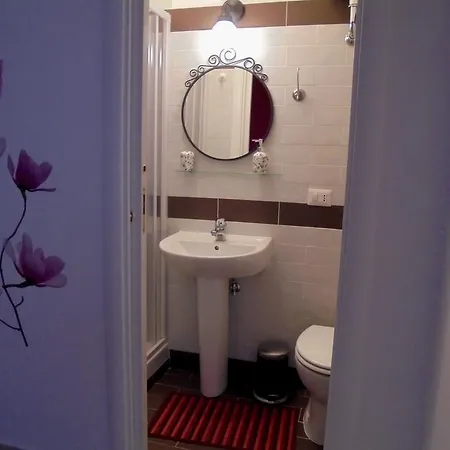 Divina Bed & Breakfast 4*