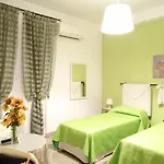 Divina Bed & Breakfast 4*