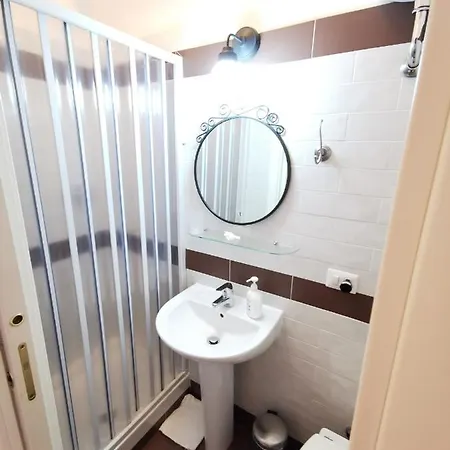 Bed & Breakfast Divina 4*