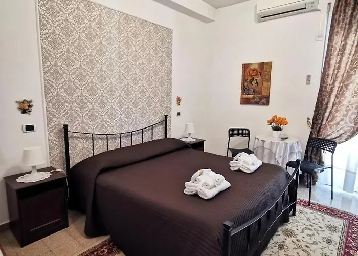 Divina فندق مبيت وإفطار 4*