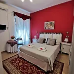 Divina Nocleg ze śniadaniem 4*